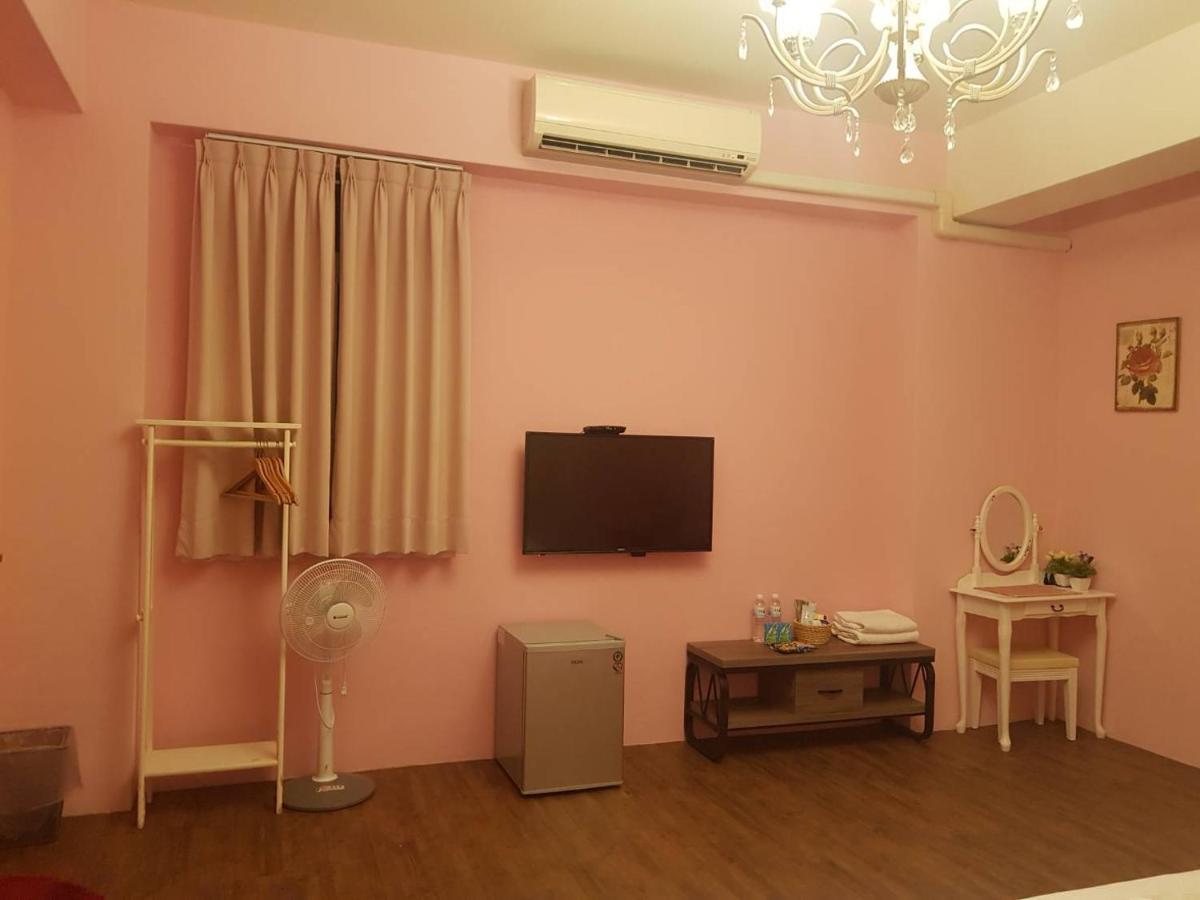 Baby Pig B&B Taitung ภายนอก รูปภาพ